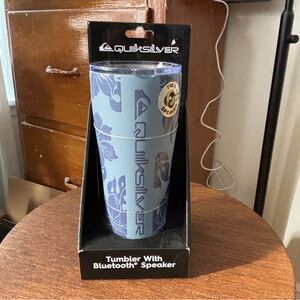 Quiksilver Floral Blue Tumbler with Bluetooth Speaker